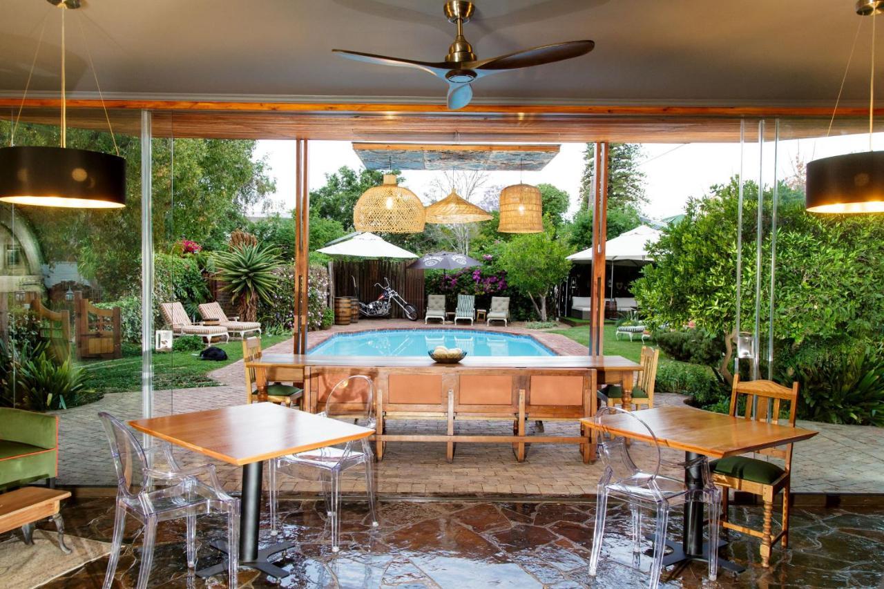 La Pension Guest House Oudtshoorn Bagian luar foto