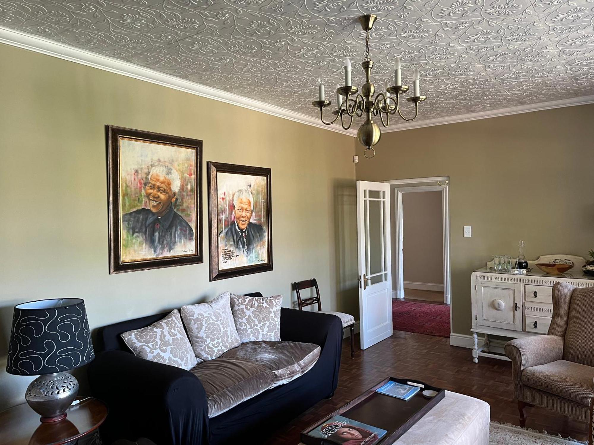 La Pension Guest House Oudtshoorn Bagian luar foto