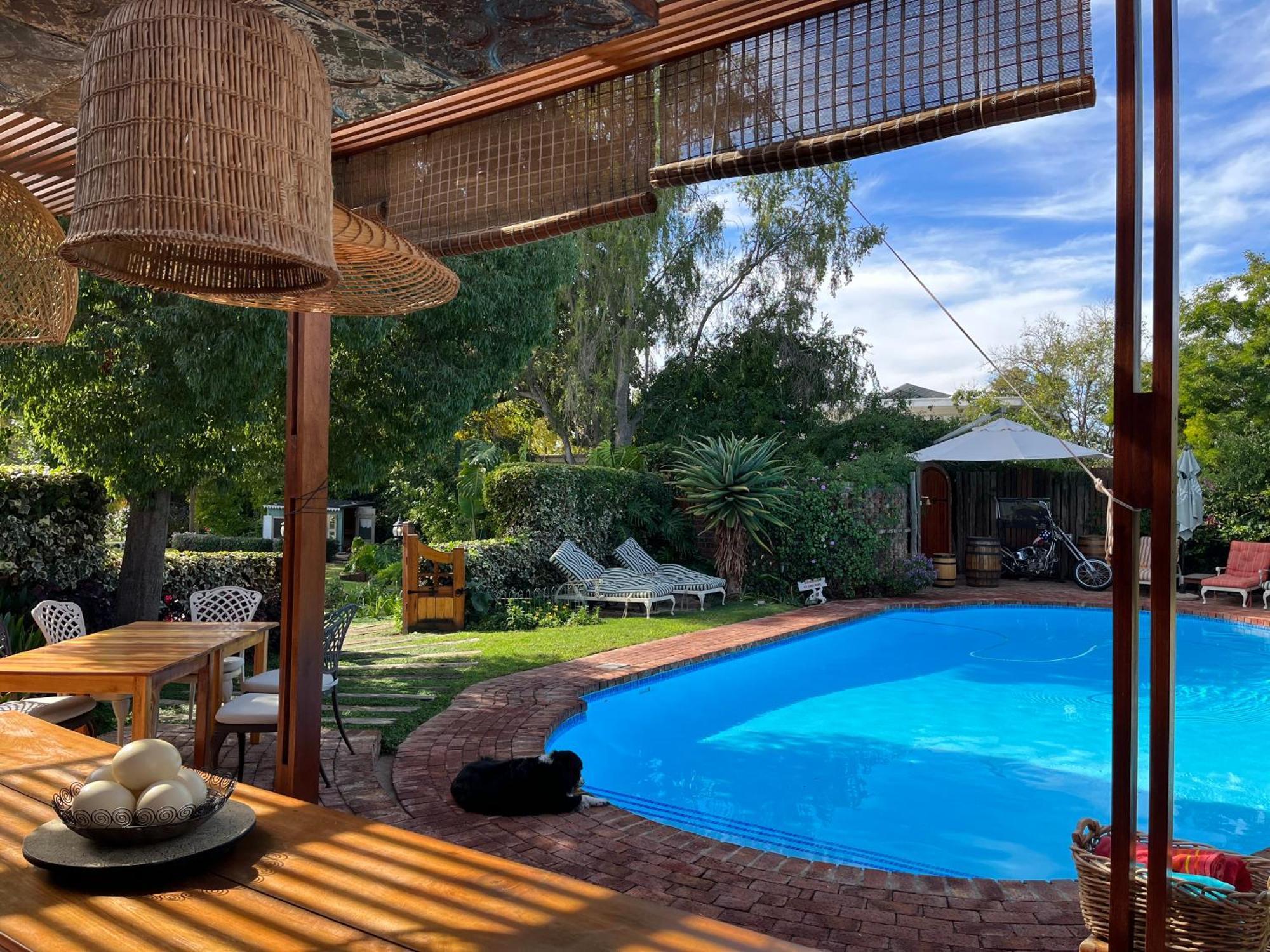 La Pension Guest House Oudtshoorn Bagian luar foto